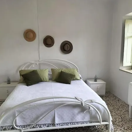 Romantic Casa Rurale Le Masche Apartment Levone